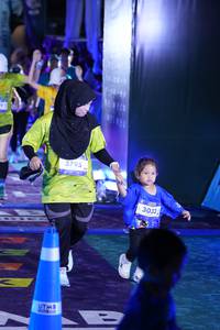 BIB: 3795, 3032
                            <button type="button" onclick="openModal(26261501)" class="btn btn-primary btn-sm float-right btn-popup" data-toggle="modal" data-target=".modal-high-quality">
                        <i class="fas fa-shopping-cart"></i> Add to Cart
                    </button>
                                            <button type="button" onclick="isThisMe(26261501, true)" class="btn btn-success btn-sm float-right btn-popup btn-isme hidden" data-toggle="tooltip" data-placement="bottom" title="นี่คือรูปของคุณใช่ไหม คลิกที่นี่เพื่อเอาเข้าอัลบั้ม">
                        <i class="fas fa-plus"></i> Add to album
                    </button>
                    <button type="button" onclick="isThisMe(26261501, false)" class="btn btn-warning btn-sm float-right btn-popup btn-isnotme hidden">
                        <i class="fas fa-ban"></i> Remove from album
                    </button>